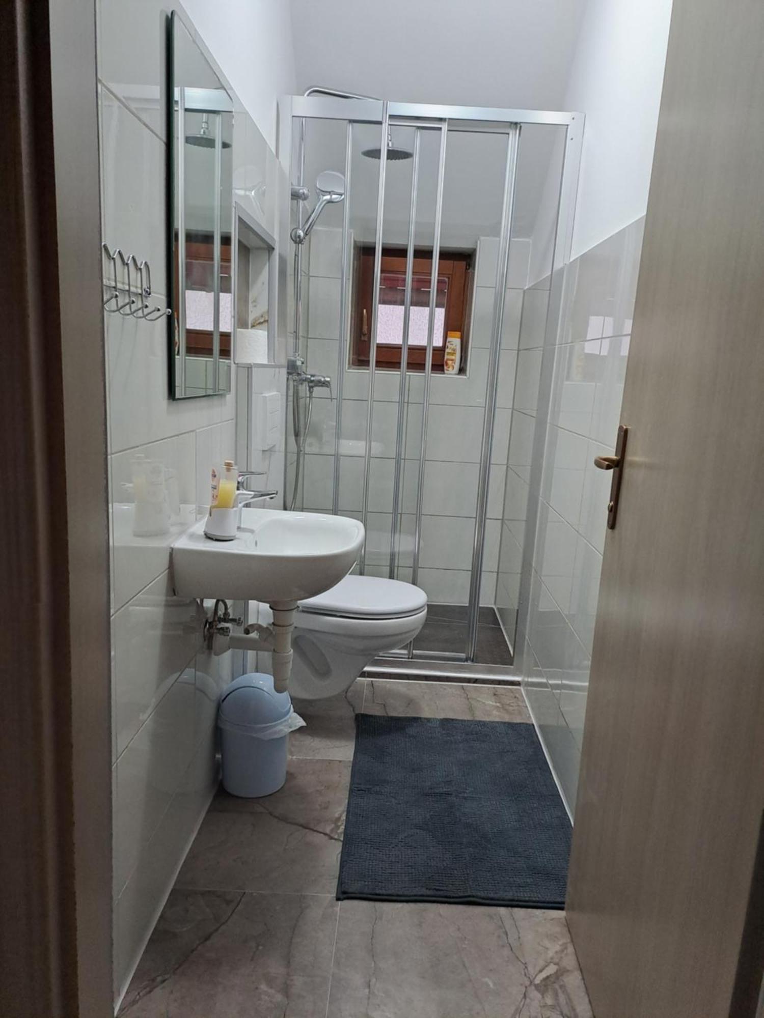 Apartmán Sara1 Slavonski Brod Exteriér fotografie
